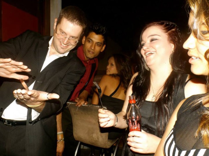 Alexander May - Cape Town Magician & Mentalist