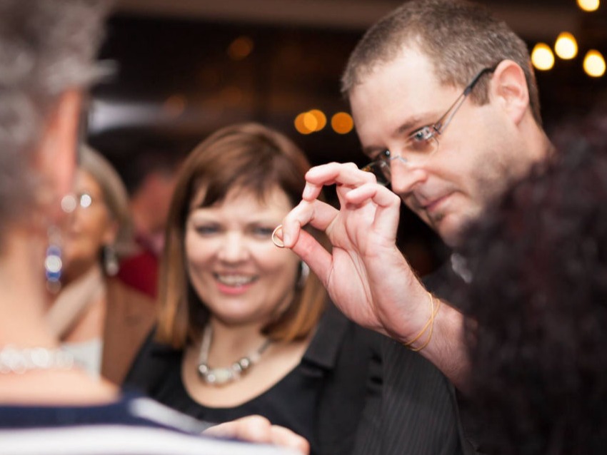 Alexander May - Cape Town Magician & Mentalist